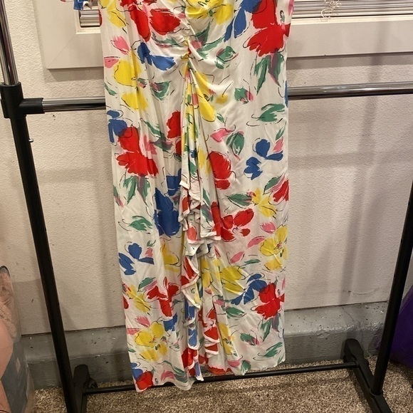 RIXO Target Floral Mock Neck Cascade Ruffle Dress - Picture 4 of 5
